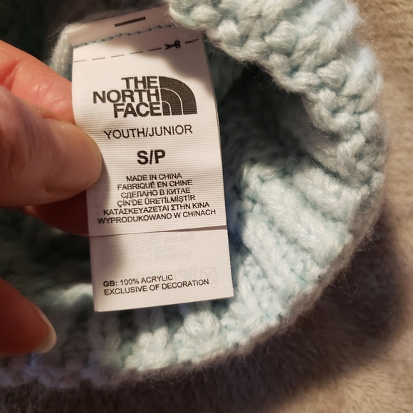 2/$20 NWT - The North Face kids' beanie - Picture 4 of 7